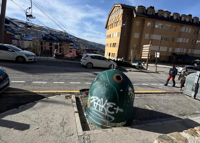 Pegado Telesilla Sierra Nevada