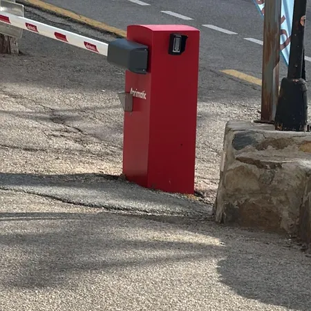 Pegado Telesilla * Serra Nevada