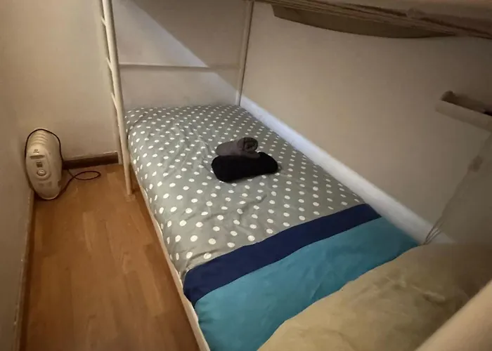 Pegado Telesilla Apartamento